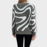 Karolína | Modern Knitted Sweater with Abstract Pattern