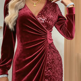 Vera | Cute Dress with Christmas Motifs