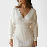 Klara™ | Elegantsed V-kaelusega kleidid